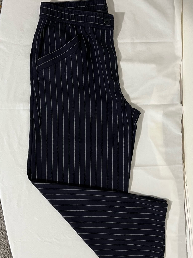 Eileen Fisher Women’s Navy Pinstripe Cropped Dress Pants